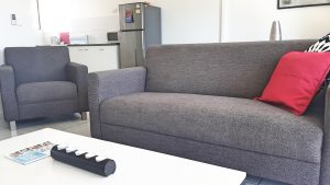 J8 Loung Room 120